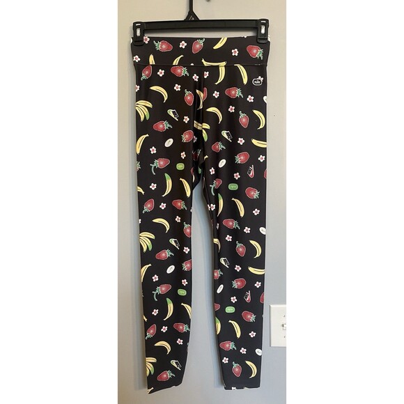 Nike Black Fruit Leggings NSW AOP Athletic Pants Embroidered Emblem Medium - Picture 1 of 5
